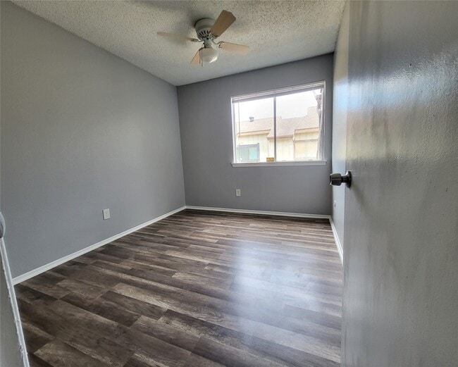 Photo - 12510 Newbrook Dr