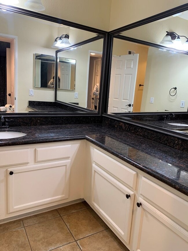 Photo - UPCOMING 4/1/26 BEAUTIFUL 1BD/1BTH CONDO