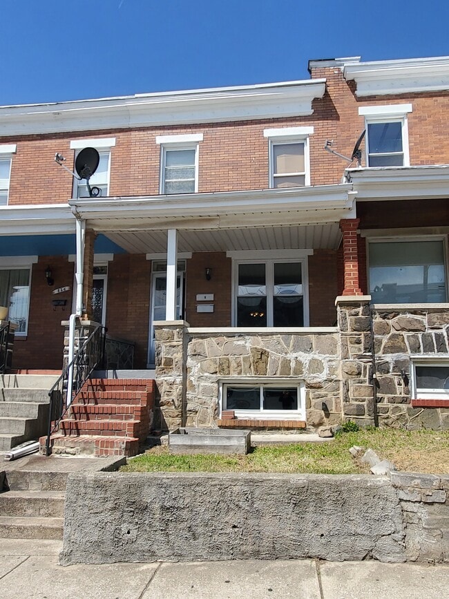 Photo - 824 Ponca St Apartments Unit 1