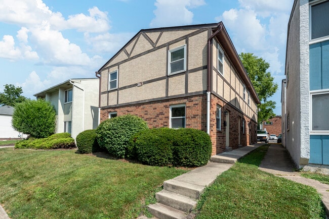 Building Photo - 116 W Norwich Ave Unit 2 Rental