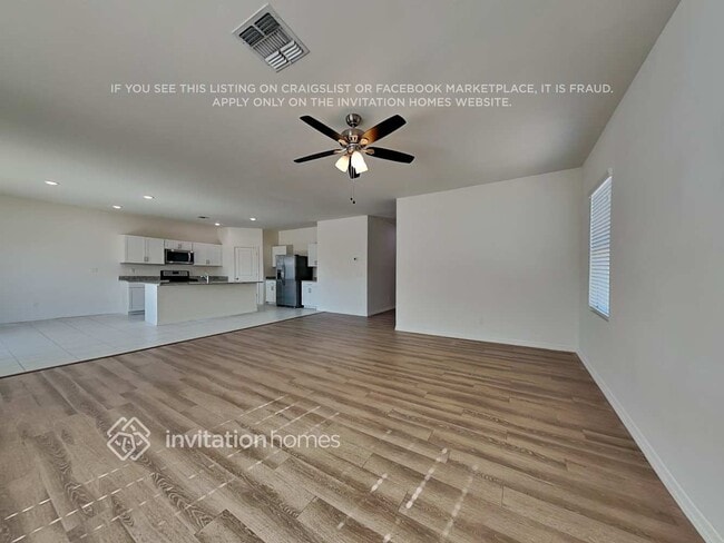 Photo - 19143 W Elm St