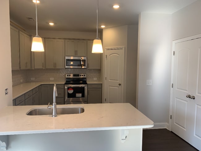 Photo - 238 Cloverbrook Way