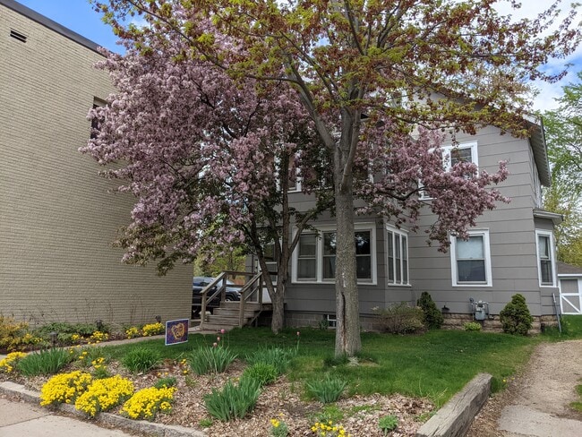 Photo - 1335 W Minnehaha Ave
