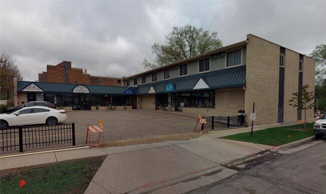 1040 Cleveland Apartments