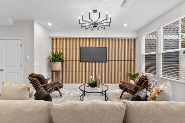 Photo - 6565 Wheatly Rd