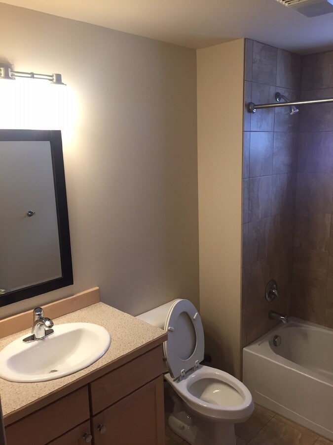 Photo - 620 S 20th Ave Unidad 302