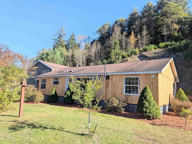 Photo - 43 Crestwood Dr