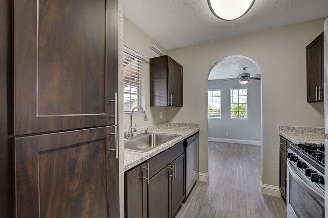 Diamondhead Apartments