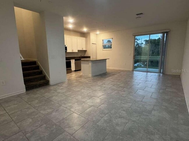 Photo - 7465 Stone Crk Trl