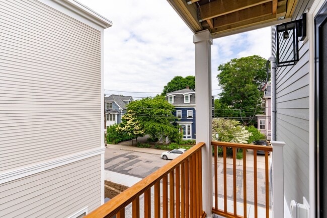 Photo - 285 Lamartine St Unit 2