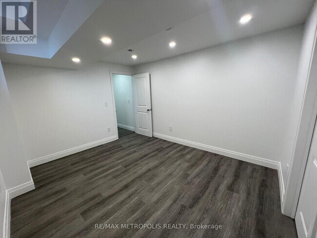 Photo - 126 Frank Kelly Dr