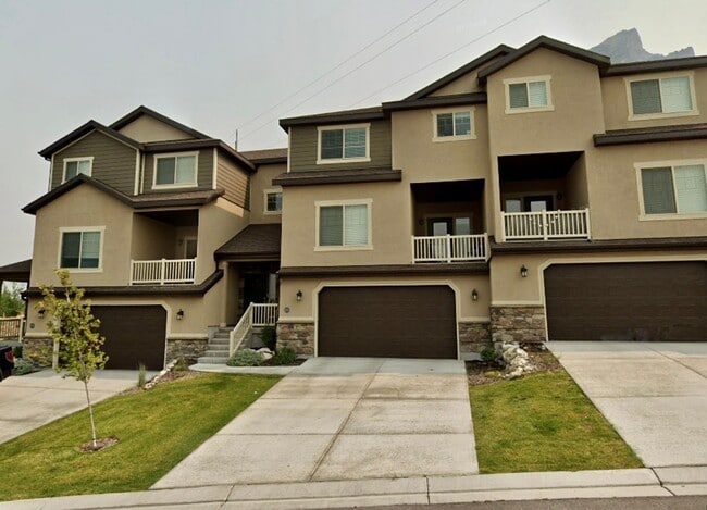 3 Bed Townhome - Provo Slate Canyon - 3 Bed Townhome - Provo Slate Canyon
