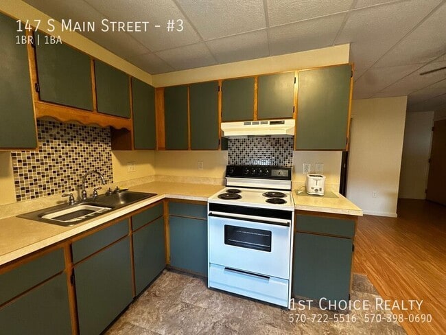 Photo - 147 S Main St Unit #3