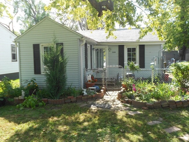 Photo - 3309 Ave I