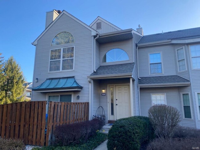 Building Photo - 2806 Brookhaven Dr Rental