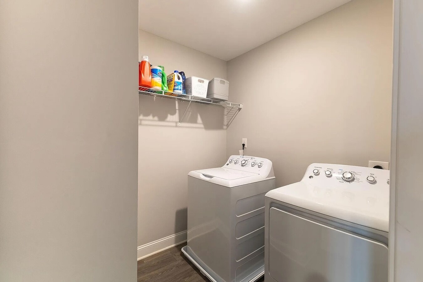 Photo - 362 Judson Wy