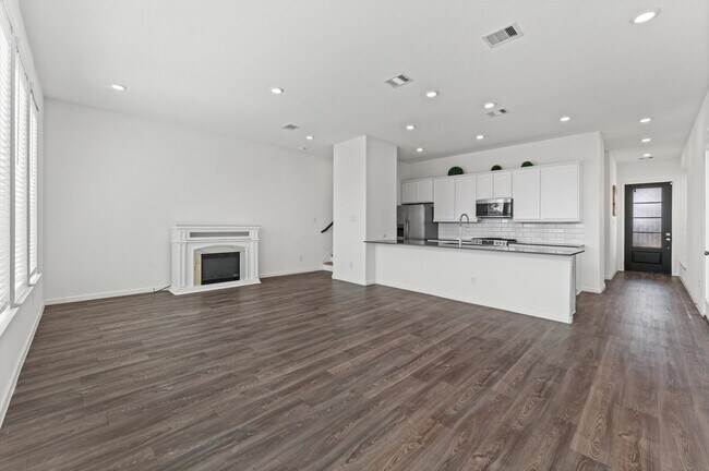 5667 Foggy Vine Ct