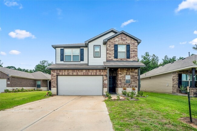 Photo - 210 Bellewood Mnr Dr
