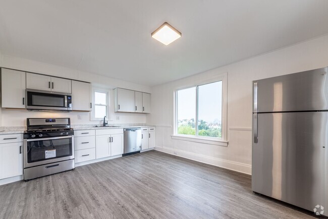 Building Photo - 965 Industry St Unit #2 Rental