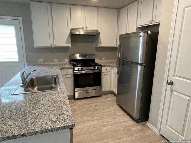 Photo - 10538 Varmus Dr