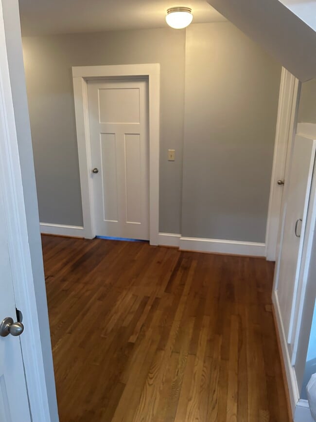 Photo - 1015 Noblin Ave