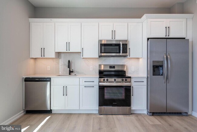 Photo - 2401 Washington Ave Unit 3F