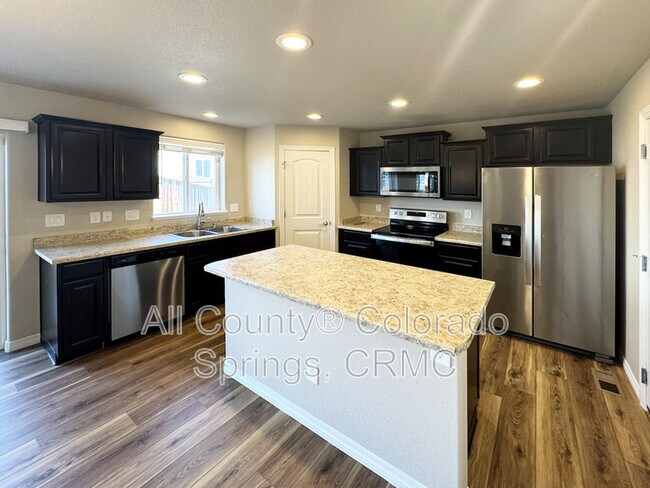 Photo - 5322 Kingscote Dr