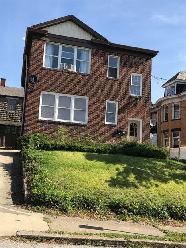 Photo - 2709 Pyramid Ave Apartment Unit #2
