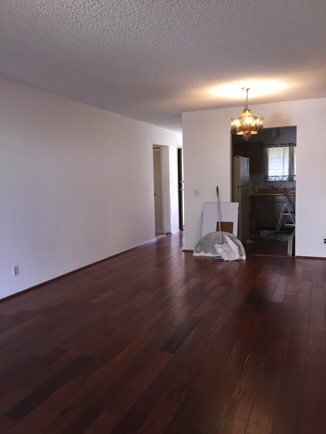 Building Photo - Waiau Garden Villas - 2 bedroom