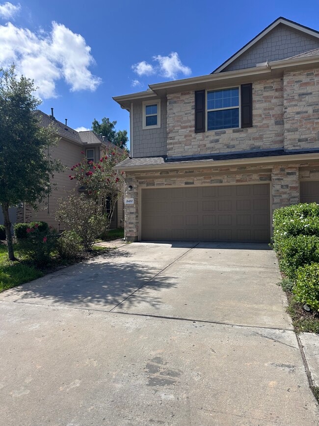 Photo - 6430 Stoney Creek Dr