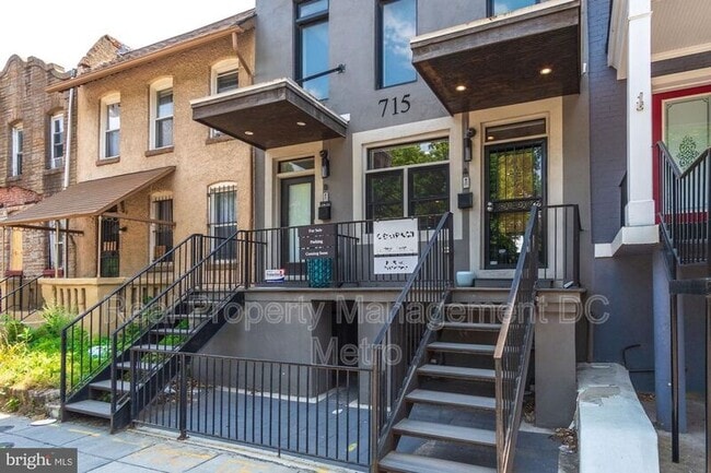 Photo - 715 Florida Ave NE Unit A