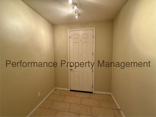 Photo - Stunning 4 Bed/3 Bath SW Bakersfield Home w/ Solar, RBP & $0 Deposit Option