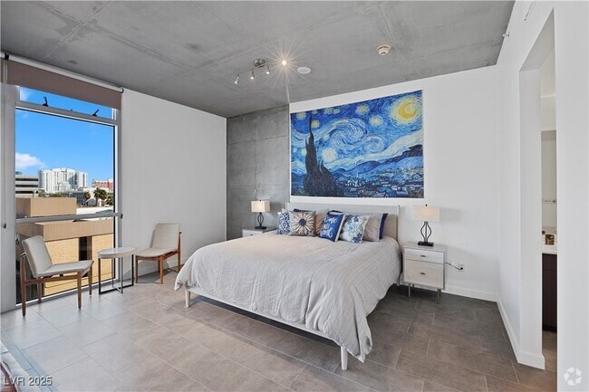 Building Photo - 353 E Bonneville Ave Unit 505 Rental