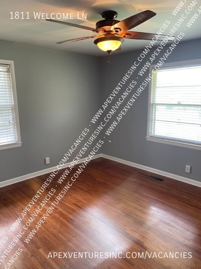 Photo - 1811 Welcome Ln