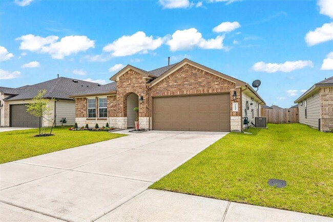 Photo - 1142 Sommerville Dr House