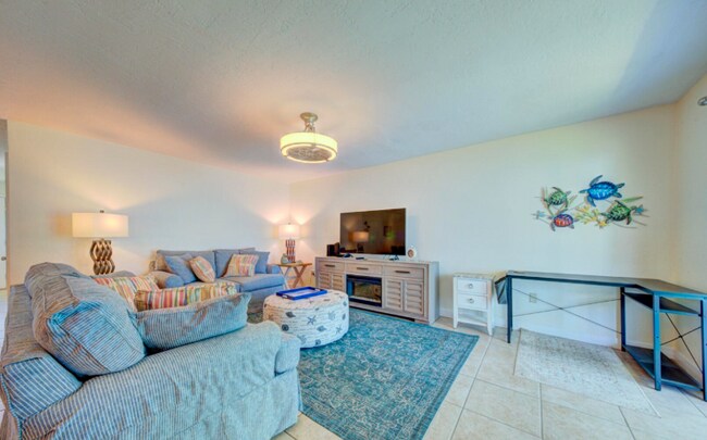 Photo - 3820 Ocean Beach Blvd Unidad 238
