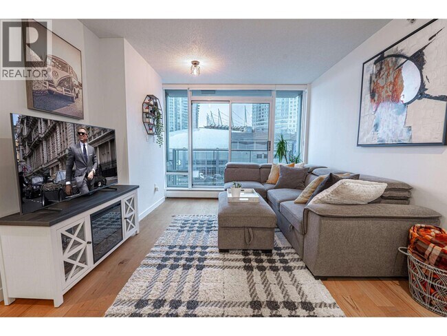 688 Abbott St Unit 1003