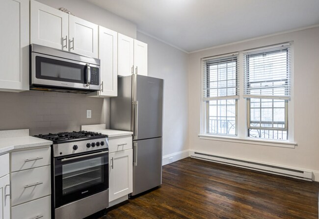 Photo - 10 Clearway St Unit 8