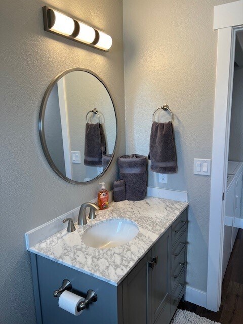 Twin Cedar Apartments -Furnished / Short Term
