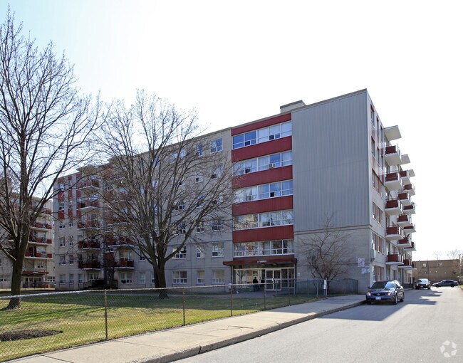 Primary Photo - 25-35-45 Trudelle Street