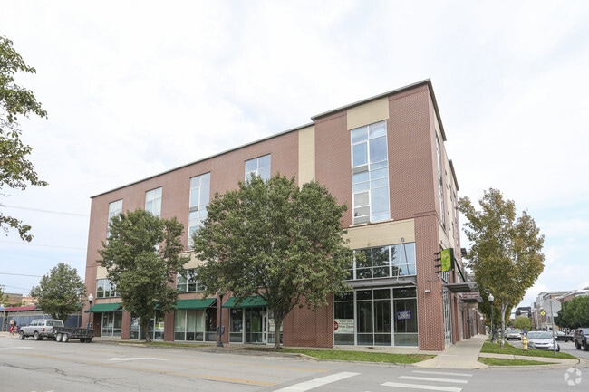 947 New Hampshire, Down Town Lofts - Lofts in the heart of downtown.