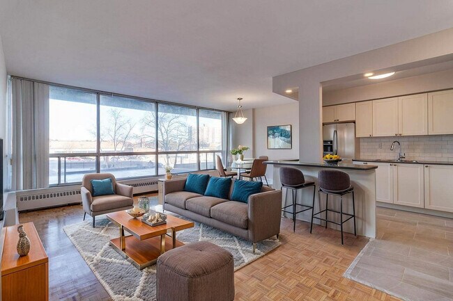 Photo - Valleyview Towers