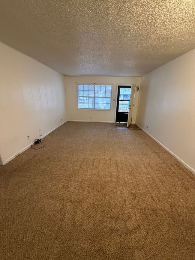 Photo - 00203 Unit RIGHT