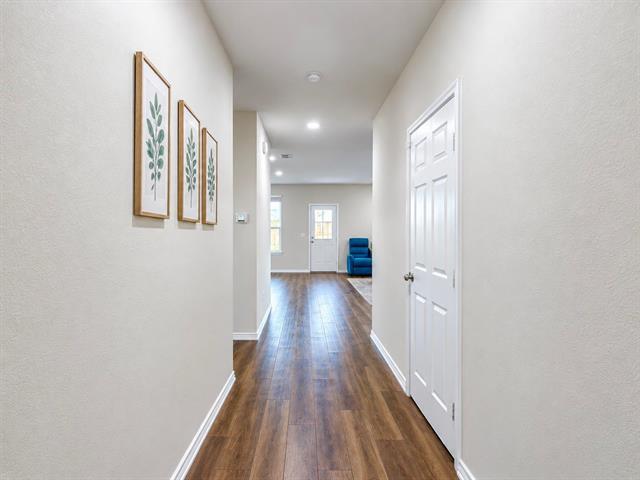 902 Feldspar Way