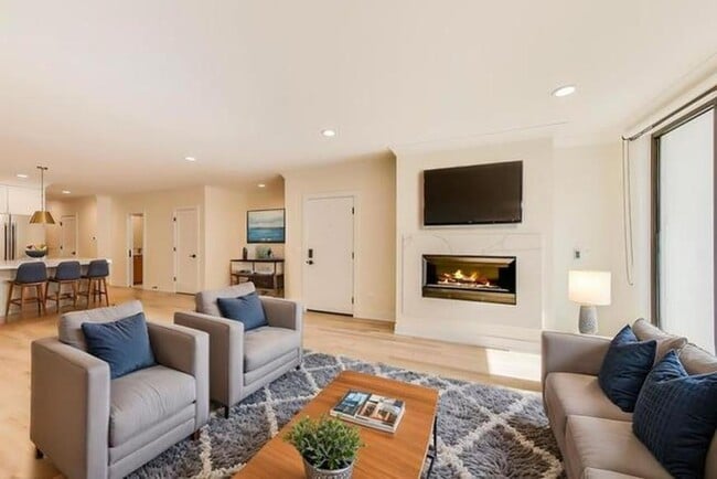 Photo - 4 bedroom in Chicago IL 60625 Unidad 1N