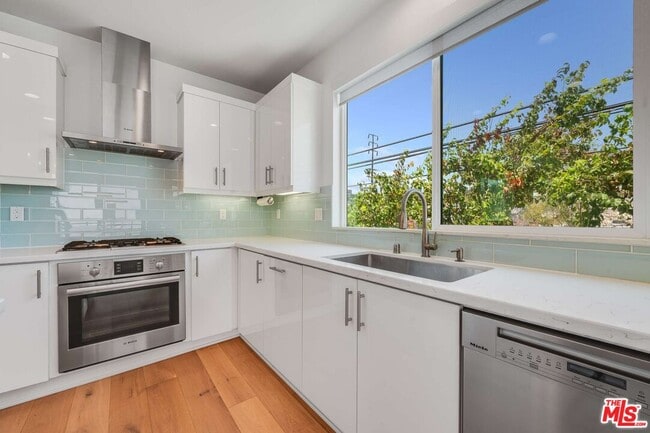 Photo - 4320 N Eagle Rock Blvd Unidad 1