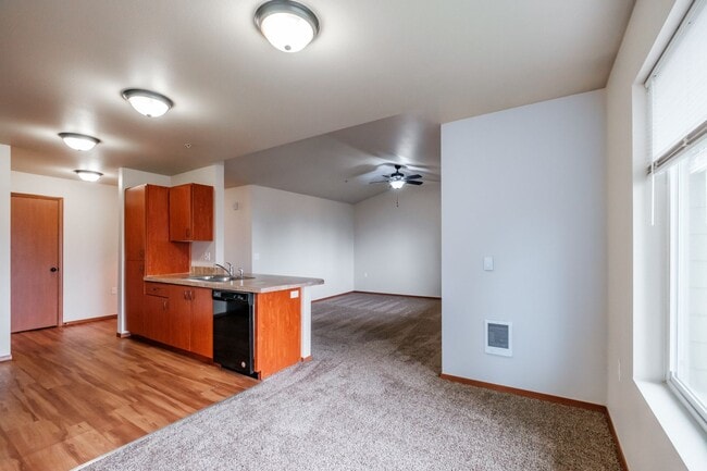 Aspen Place Apartments