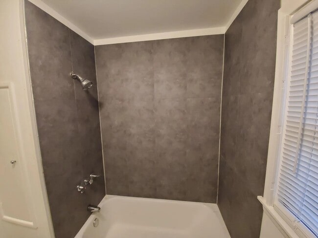 Photo - 1417 11th Ave S