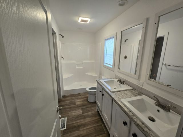 Photo - 205 Janjo Dr