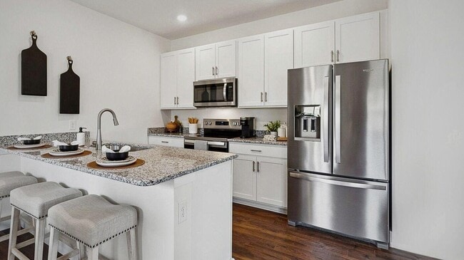 Photo - 2539 Legg Ln